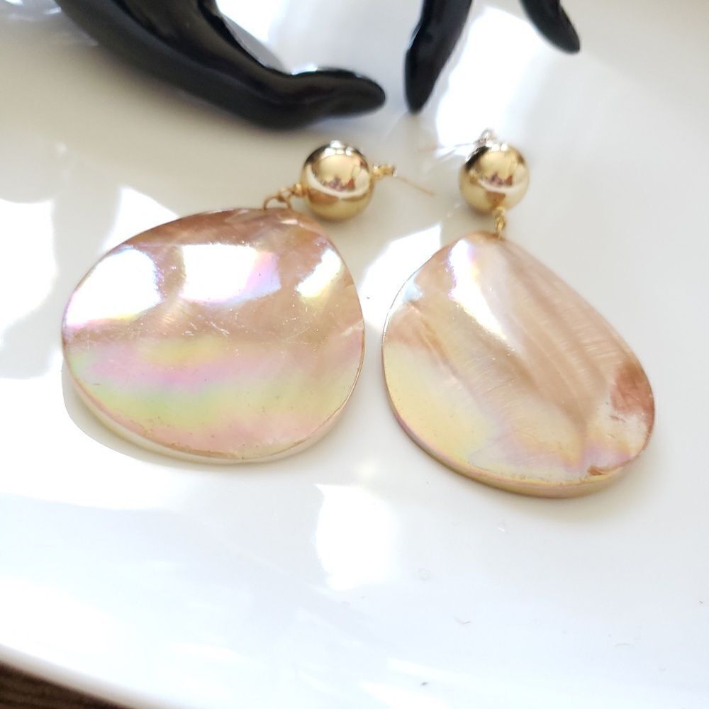 Anthro Shell Drop Earrings - Picture 11 of 14